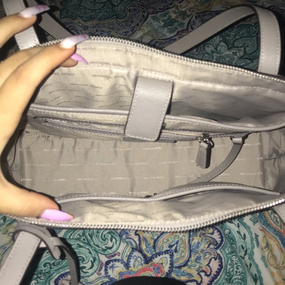 Michael Kors Shoulder Purse - Picture 2 of 3